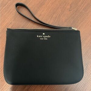 KATE SPADE Chelsea Medium Wristlet Pouch